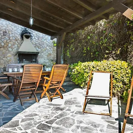 Caules Sleeps 8 With Pool And Wifi Villa *