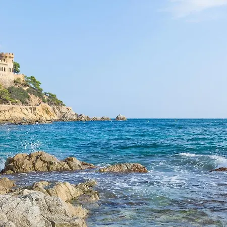 Villa Caules Sleeps 8 With Pool And Wifi