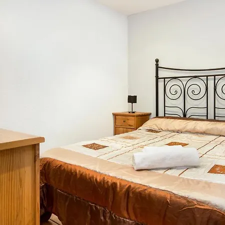 Caules Sleeps 8 With Pool And Wifi Villa